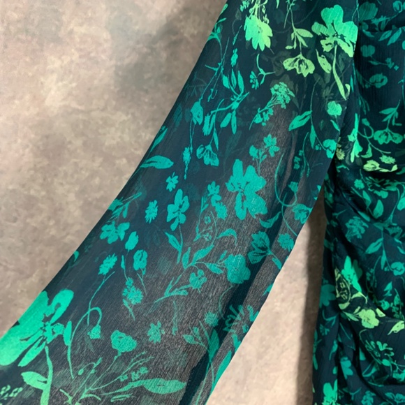A New Day Women's Ruched Front Green Bodycon Dress Floral Print - Picture 6 of 10